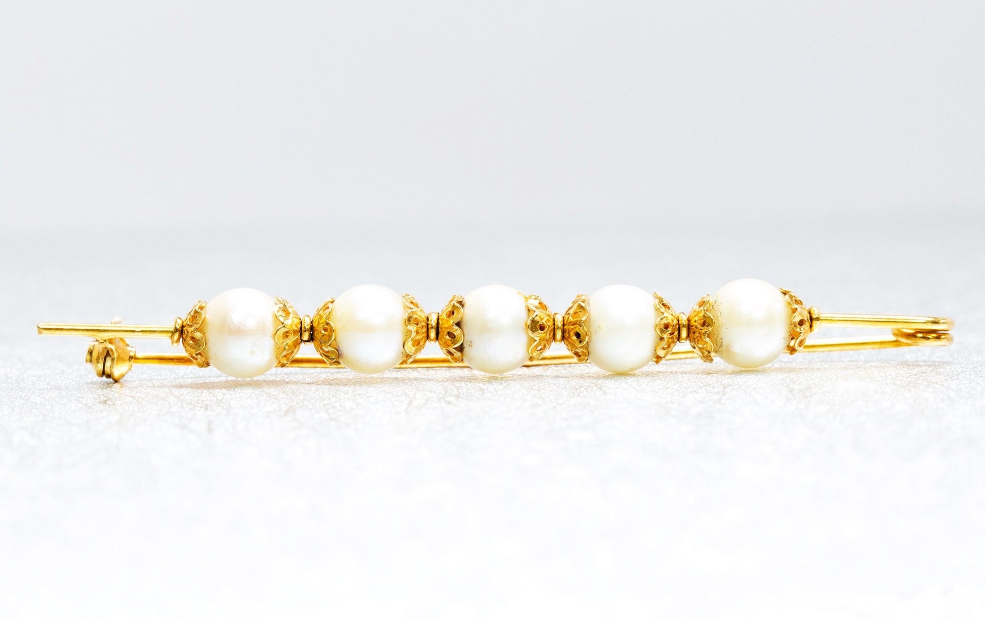 Pearl and 18K Gold Tie Pin - AGHOR